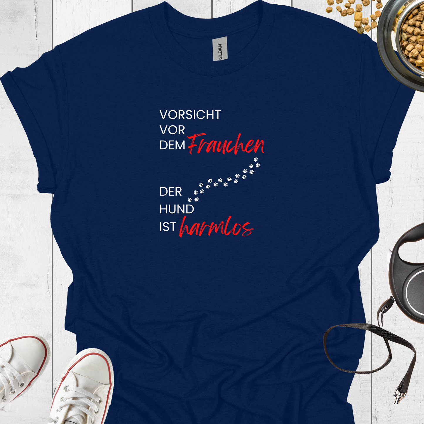 Vorsicht vor dem Frauchen T-Shirt - Hundeliebe Mode
