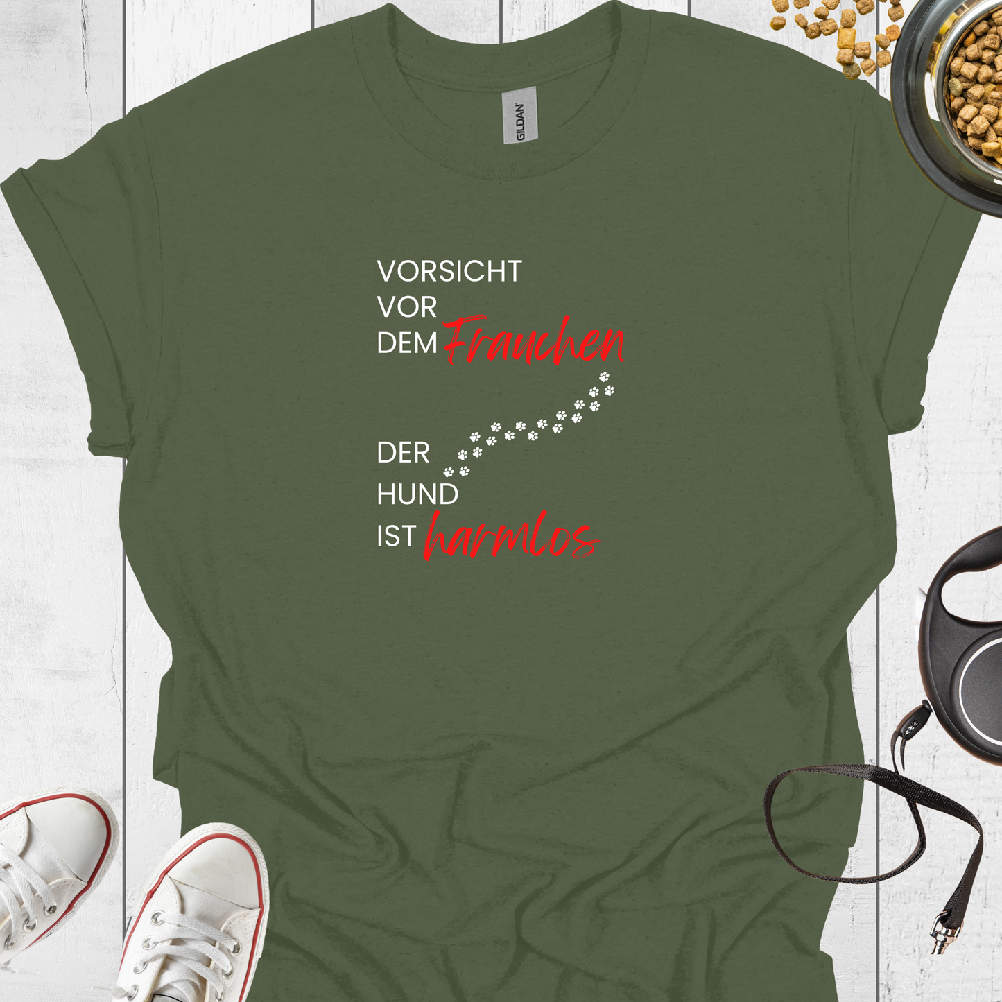 Vorsicht vor dem Frauchen T-Shirt - Hundeliebe Mode