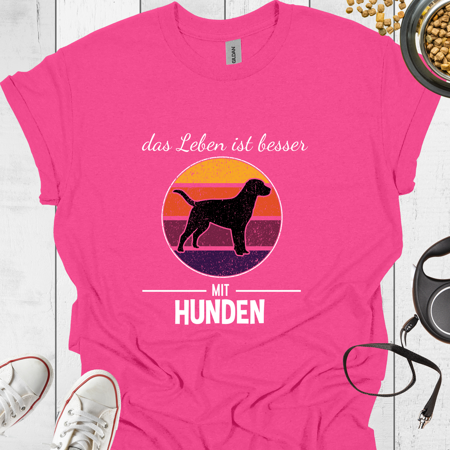 Das Leben ist besser mit Hunden T-Shirt - Hundeliebe Mode